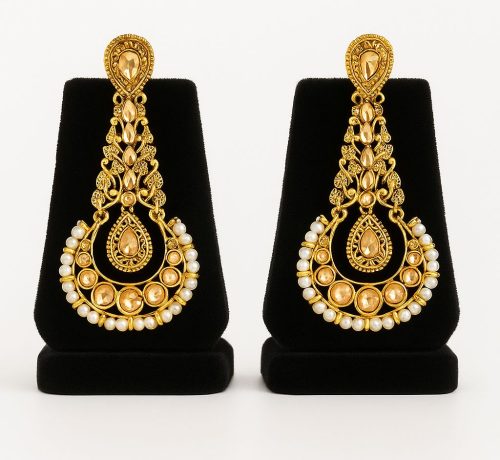 Imitation jewellery 2